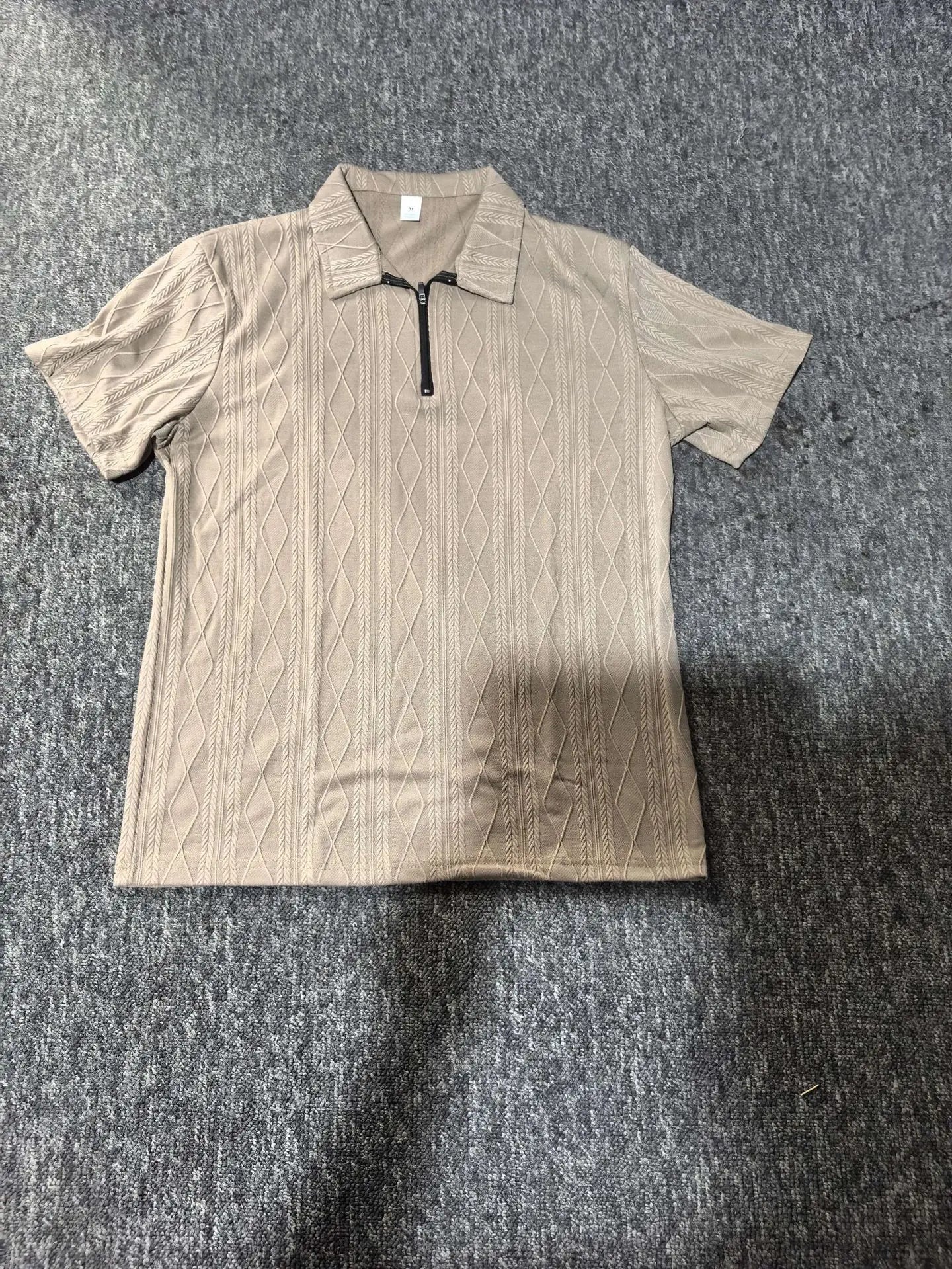fashionable textured line solid color jacquard short-sleeved POLO shirt, daily casual lapel zipper tops